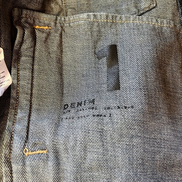 NWT Current/Elliott The Baby Trucker 100% Cotton Denim Jacket Size 2 or … - Picture 8 of 11